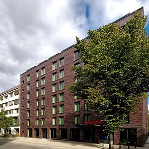 3* Отель Hampton By Hilton West